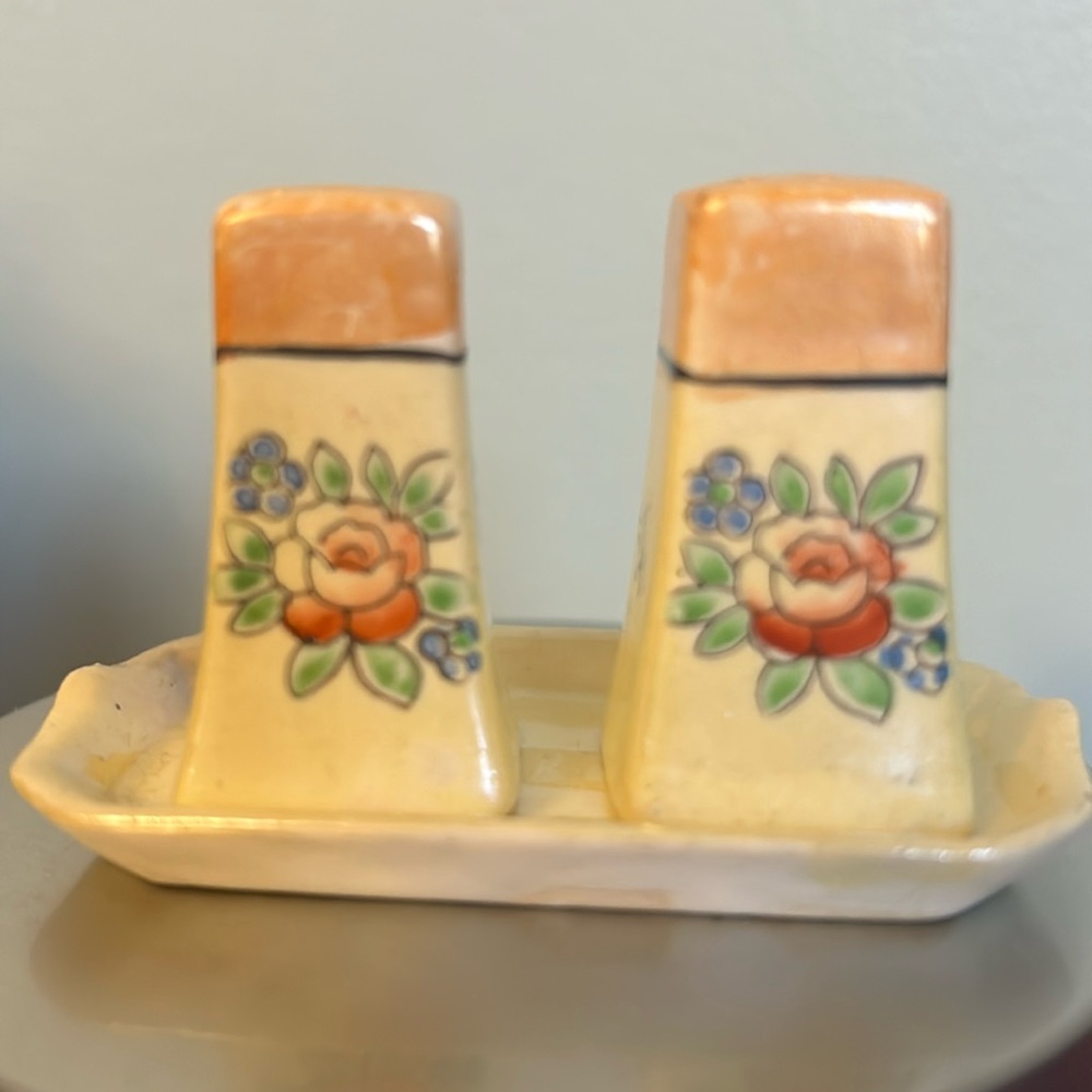 Floral Porcelain Salt and Pepper Shakers with Tray Japan/H Kato